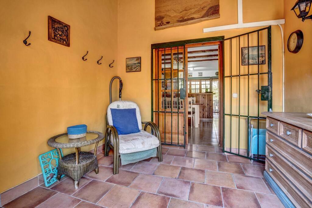 La Isla Casa Barnaby Villa Platja de Larenal Exterior foto