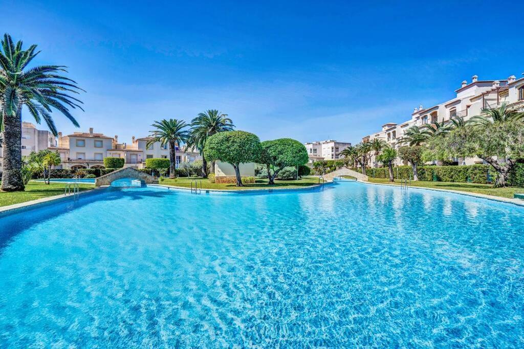 La Isla Casa Barnaby Villa Platja de Larenal Exterior foto